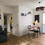 Apartament Geometric House Gallarate